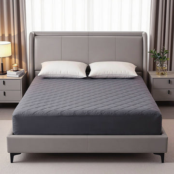 Giselle Bedding Microfiber Mattress Protector King Water-Resistant