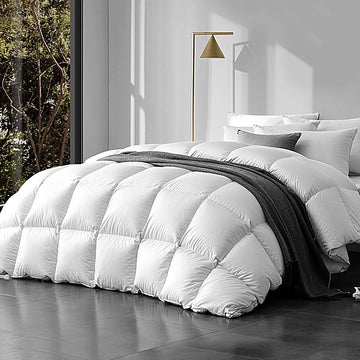 Giselle Bedding 800GSM Winter Doona Goose Down Feather Queen
