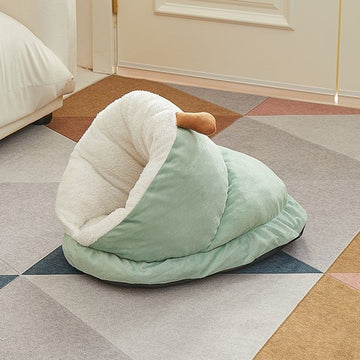 Slipper Cat Bed Semi-Closed Pet Den Warm Plush 50x35x30cm