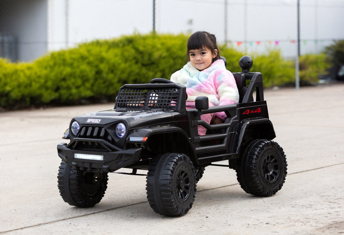 Lenoxx Jeep Inspired Ride On Car 12V Black