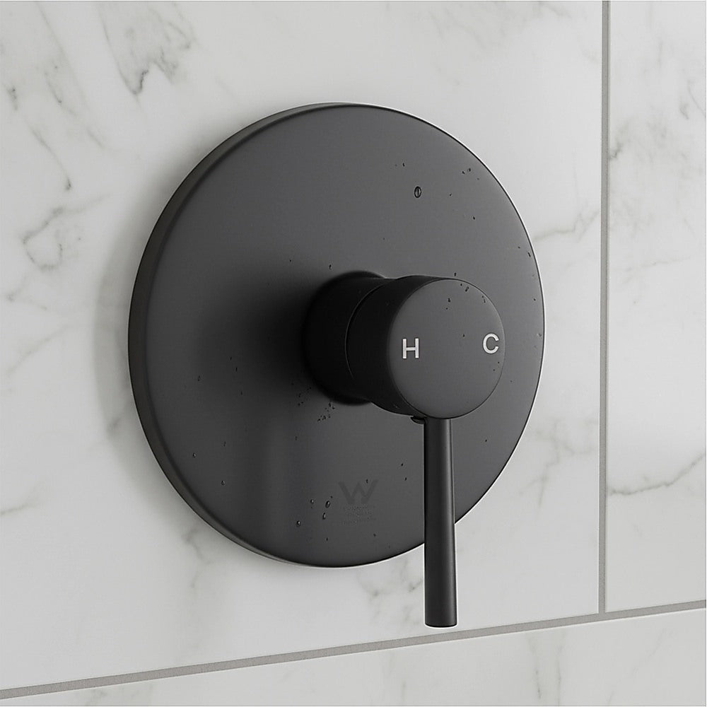 Della Francesca Bath Mixer Tap Rounded Design Brass Matte Black