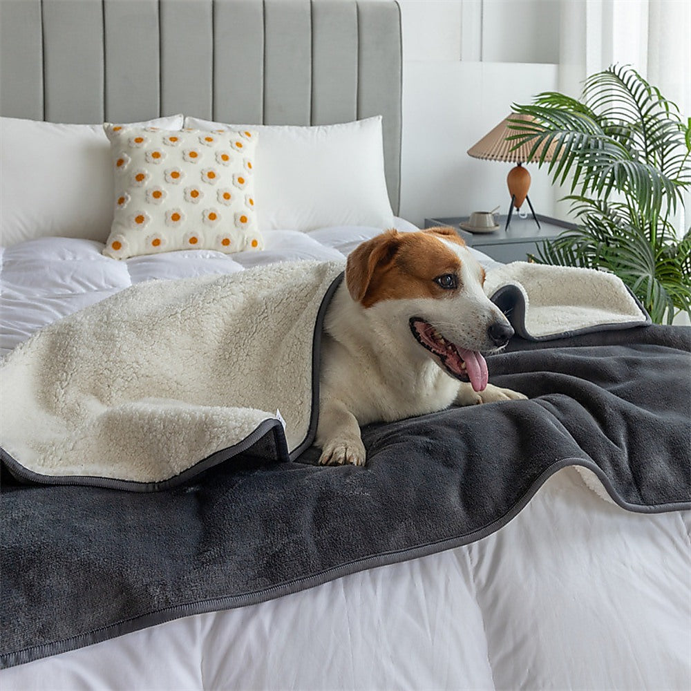 Waterproof Pet Blanket Sherpa Reversible Couch Protector 150x127cm