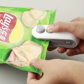 Tiny Sealer Portable Vacuum Bag Sealer Magnetic USB Rechargeable