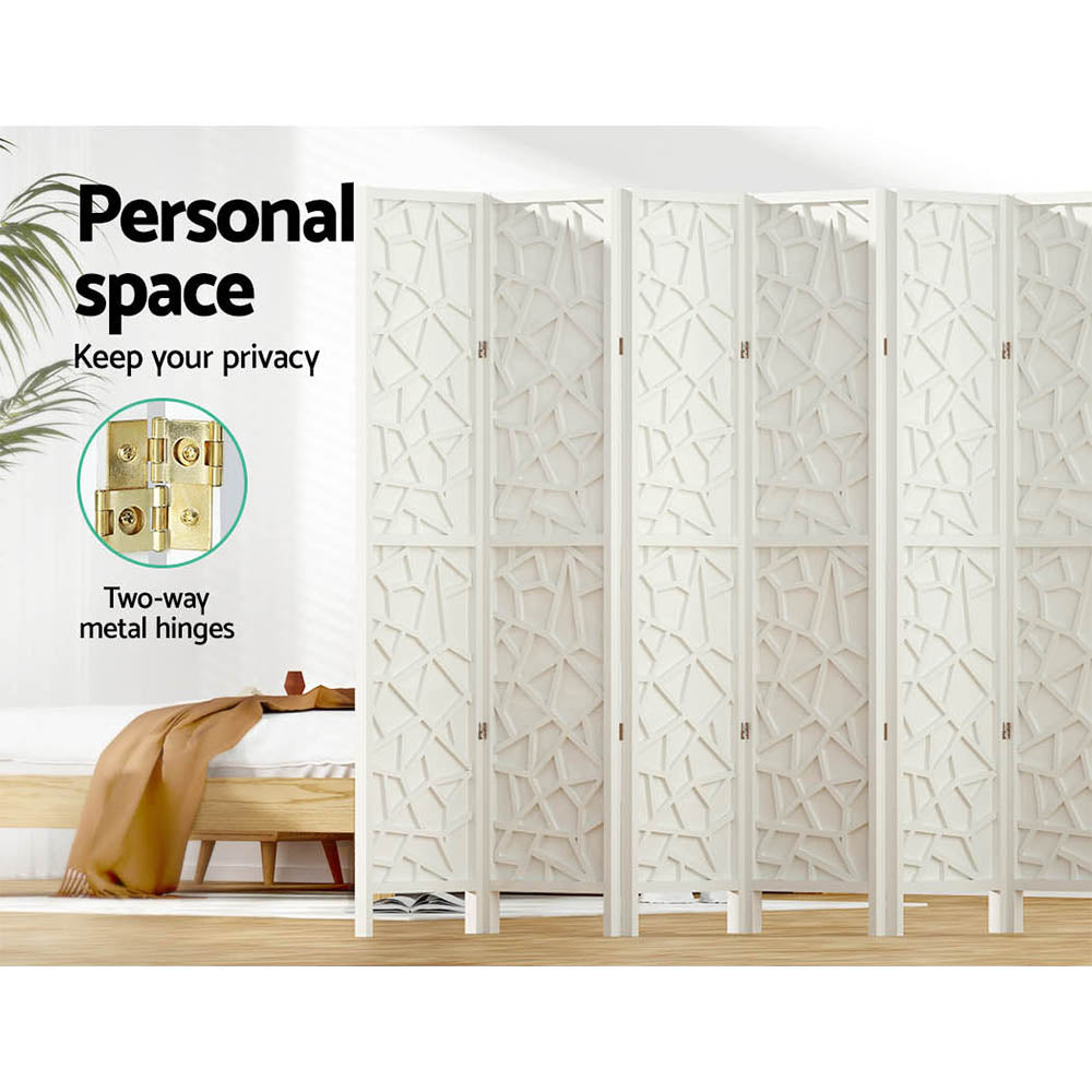 White 8-panel geometric MDF room divider personal space lifestyle with pine bed and two-way gold metal hinges callout